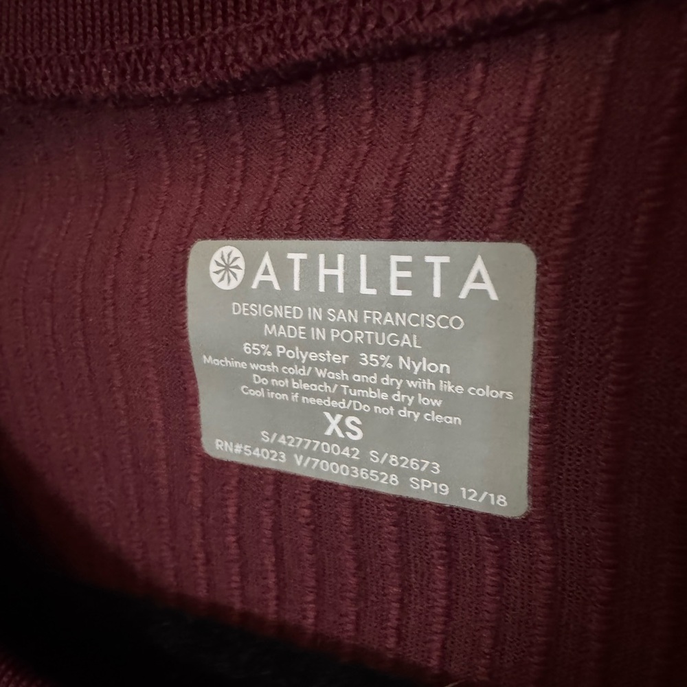 Athleta Burgundy Ribbed Knit Top Size XS - Picture 3 of 5